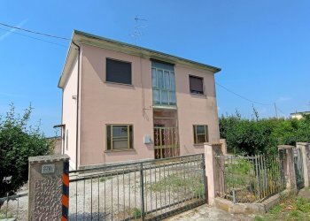 Villa Bifamiliare Adriatico, Masi Torello - foto 1