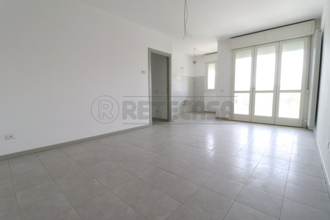 1_Zona giorno (FILEminimizer).JPG - Three-room apartment Bondeno - photo 1
