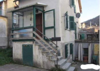 3.jpg - Appartamento Via Insurrezione 2, Montoggio - foto 3