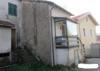 4.jpg - Appartamento Via Insurrezione 2, Montoggio - foto 4