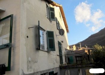 5.jpg - Appartamento Via Insurrezione 2, Montoggio - foto 5