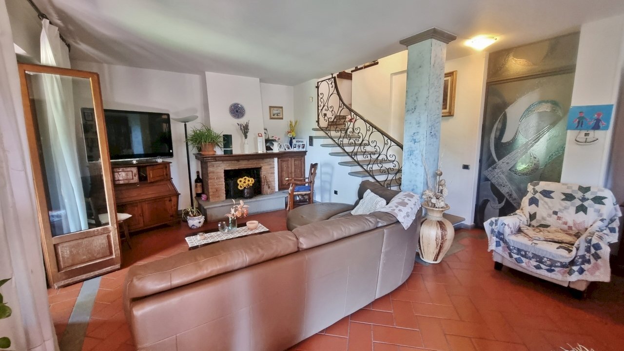 20230711_111457.jpg - Independent house Vicchio - photo 2