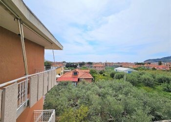 7.jpg - Bilocale Via all'isola, Diano Marina - foto 6