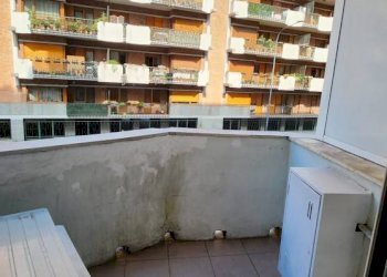 One-room apartment Torino - photo 2