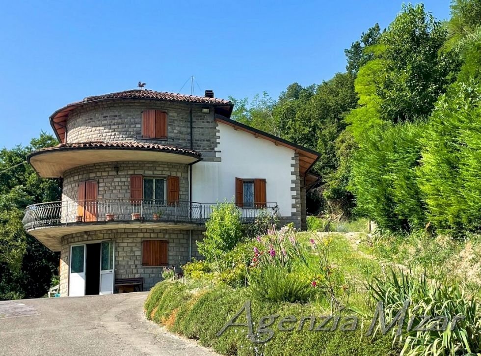 Villa Castel del Rio - foto 1