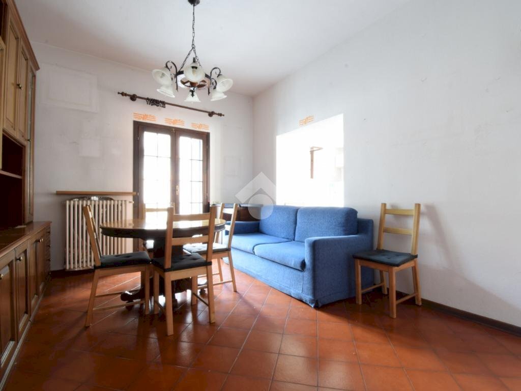 Three-room apartment Via Emilio Chanoux, Chatillon - photo 3