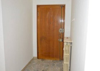 Interno palazzo - Two-room apartment via Ercole Ferrario, 12, Gallarate - photo 50