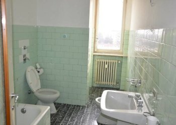 Bagno - Two-room apartment via Ercole Ferrario, 12, Gallarate - photo 29