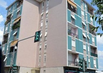 Facciata - Bilocale via Ercole Ferrario, 12, Gallarate - foto 4