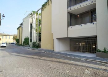 IMG_20200911_165025 (Medium).jpg - Box Borgo delle Grazie 3, Parma - foto 2