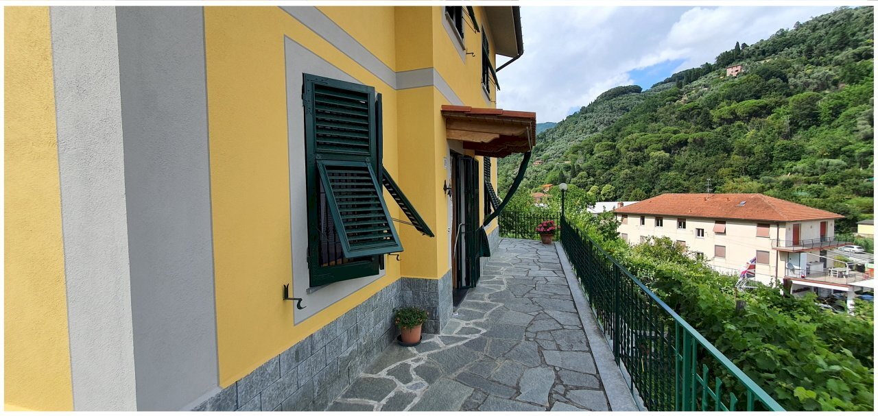 3.jpg - Villa Rapallo - foto 3