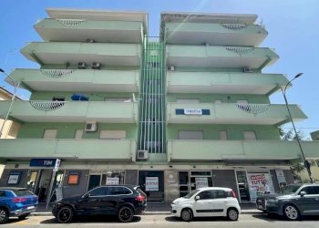 Locale Commerciale corso umberto, Montesilvano - foto 14