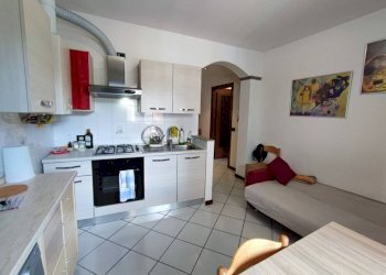 cucina - Bilocale via Sacro Monte, 20, Varese - foto 5