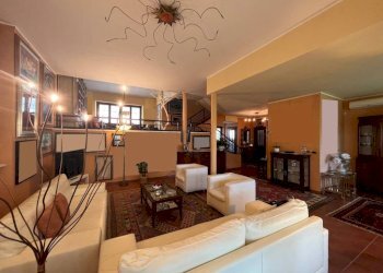 Salone - Villa via Triora, 8, Carmagnola - foto 12