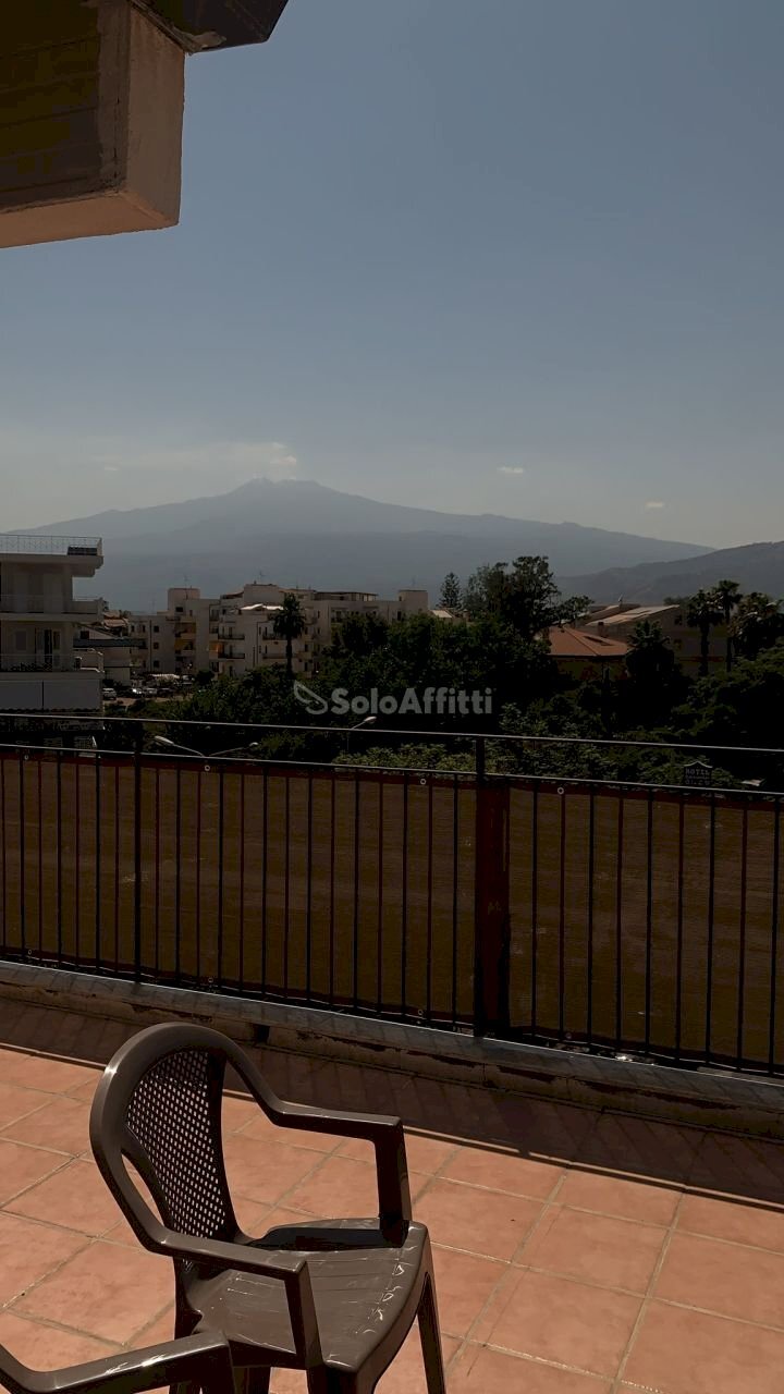 b2ed4b1b-790c-4be3-a81e-31734a02bed6.jpg - Attic Viale Jannuzzo 31G, Giardini-Naxos - photo 2