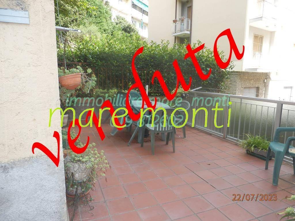 Quadrilocale Savona (zona Valloria) - foto 1