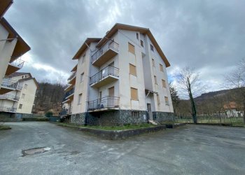 Immagine WhatsApp 2023-07-23 ore 19.23.20 13.jpg - Trilocale Via Acquabianca 40, Urbe - foto 14