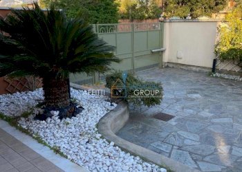 1123518_fos1v50uzg.jpeg - Appartamento Viale Monzoni 10, Carrara - foto 4