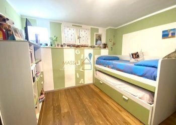 1154818-eajn77hnh.jpg - Porzione di casa Via Quercioli 103, Massa - foto 14