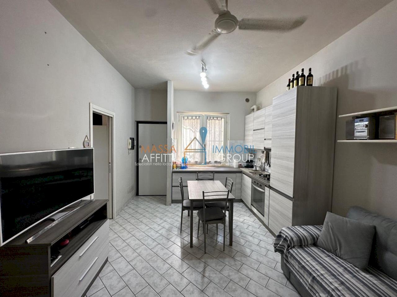 1150747-bn74f.jpg - Trilocale Via I Maggio 19, Montignoso - foto 2