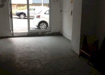 27849983.jpg - Box Via Sturla, Genova - foto 2