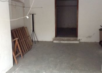 27849985.jpg - Box Via Sturla, Genova - foto 3