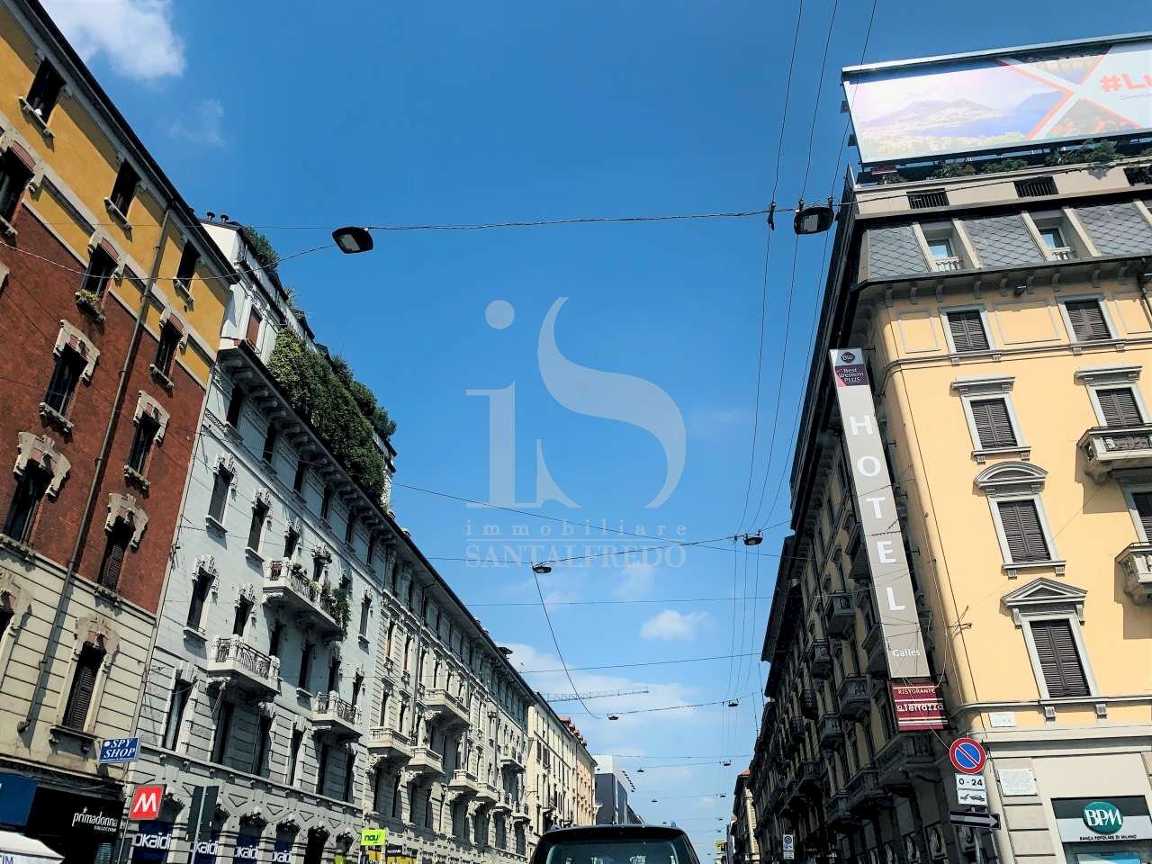 FACCIATA - Shop CORSO BUENOS AIRES, Milano - photo 3