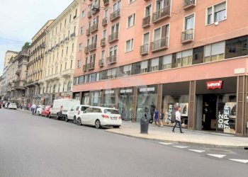 FACCIATA - Negozio CORSO BUENOS AIRES, Milano - foto 12