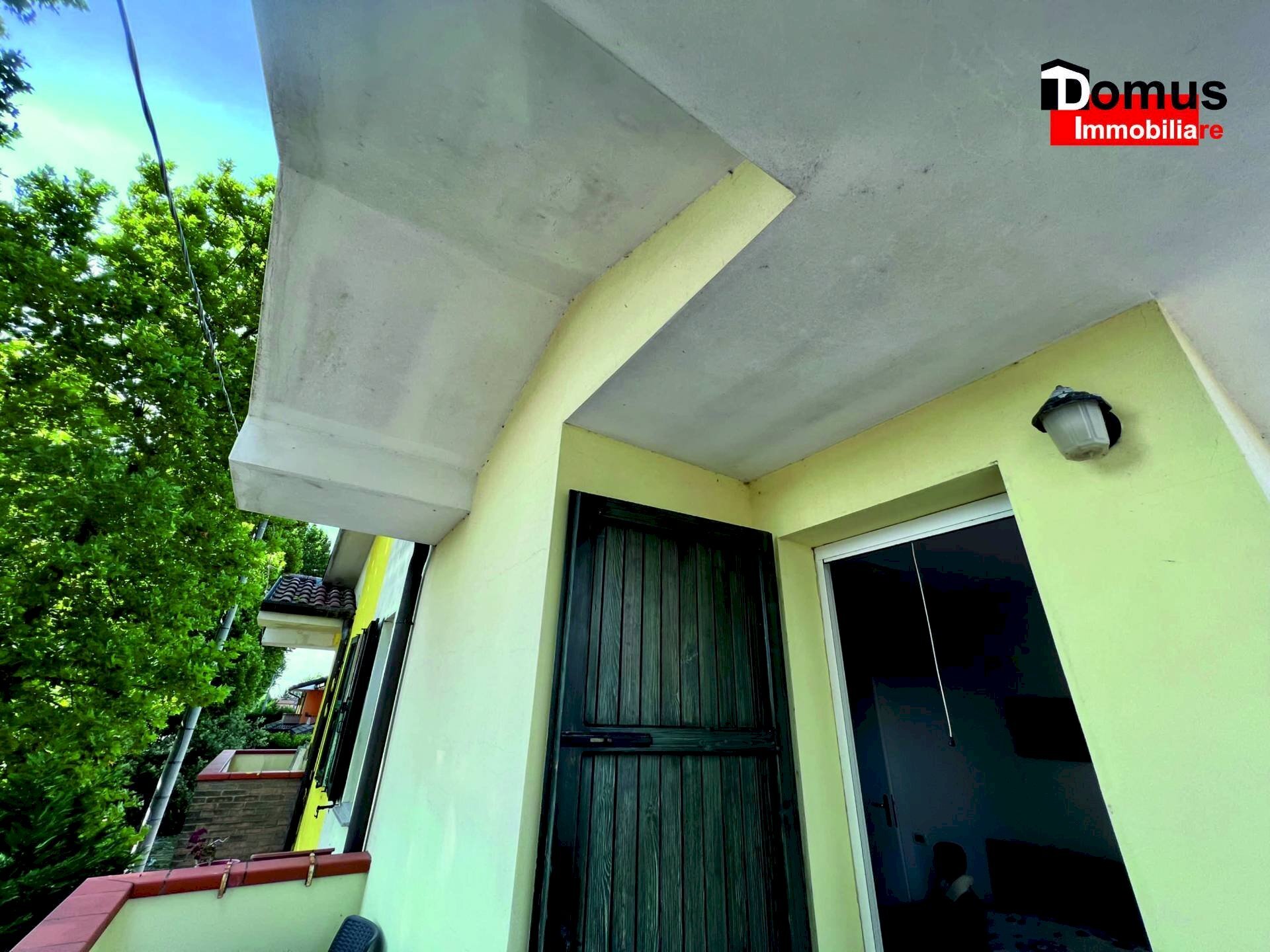 Terraced Villa Lagosanto - photo 1