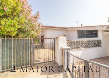 Casa indipendente Via Siracusa, San Teodoro - foto 2