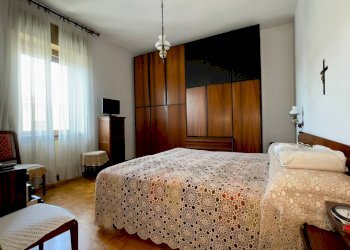 Stabile - Palazzo Via Magenta, Uboldo - foto 2