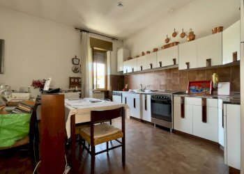 Stabile - Palazzo Via Magenta, Uboldo - foto 5