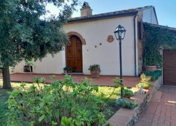 ESTERNO - Villa via Giro delle Mura, Montelupo Fiorentino - foto 1