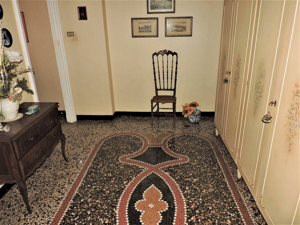 INGRESSO - Quadrilocale via Tullio Molteni 2, Genova (zona Sampierdarena) - foto 2