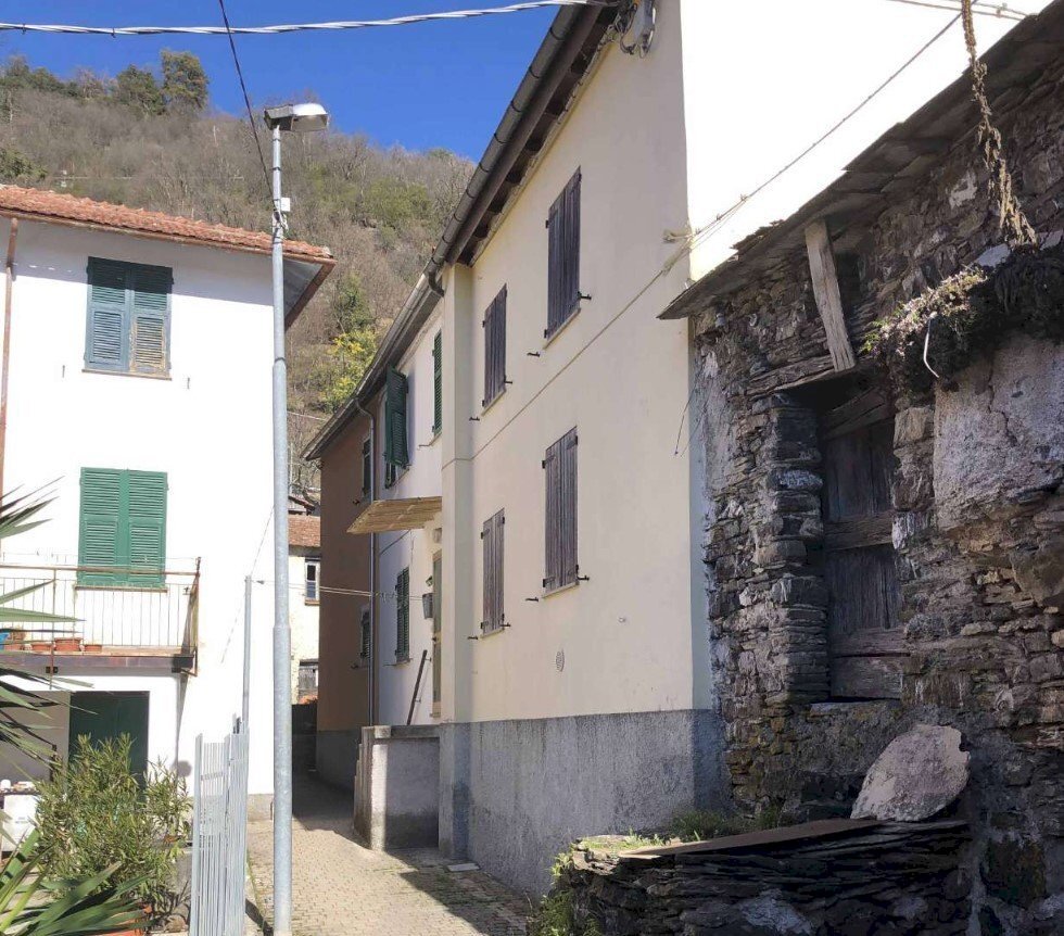 3.jpg - Villa a Schiera Frazione Vallebuona 7, Lumarzo - foto 2