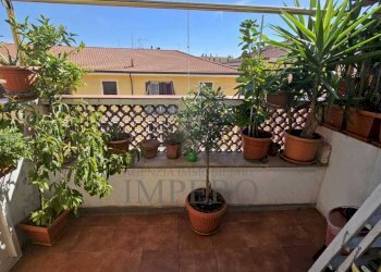 terrazza - Quadrilocale Via Camillo Benso Conte di Cavour, Ventimiglia - foto 1