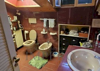 bagno - Quadrilocale Via Camillo Benso Conte di Cavour, Ventimiglia - foto 7