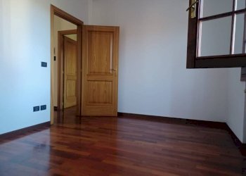 Stanza non arredata - Villa Marzabotto - foto 34