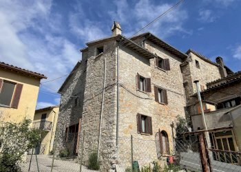 Porzione di casa Sellano-Montalbo, Sellano - foto 1
