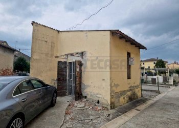 119765fd-98f0-4d62-aa7c-44c0e5c8d285.jpg - Casa indipendente Via Parigi, Castelvetro Piacentino - foto 4