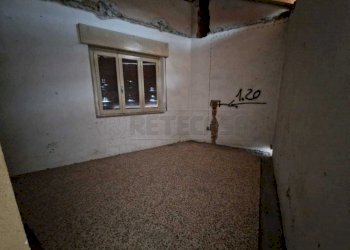 55ca128c-1cfc-49c5-8e12-53f21bb5d9cf.jpg - Casa indipendente Via Parigi, Castelvetro Piacentino - foto 8