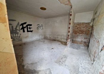 02945a17-7f51-4293-ac3d-c8bdfe9171a3.jpg - Casa indipendente Via Parigi, Castelvetro Piacentino - foto 11