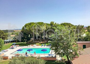 piscina e giardino - Agritourism Località San Marco, Rosignano Marittimo - photo 14