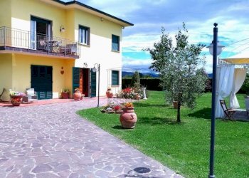 Villa con piscina e giardino a M (23).jpg - Villa Via Don Minzoni, Montecarlo - foto 1