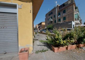 51140ed8-14c9-4076-ba0b-ae452c231e11.JPG - Commercial Premises Via Pietro Bembo 2, Roma - photo 14