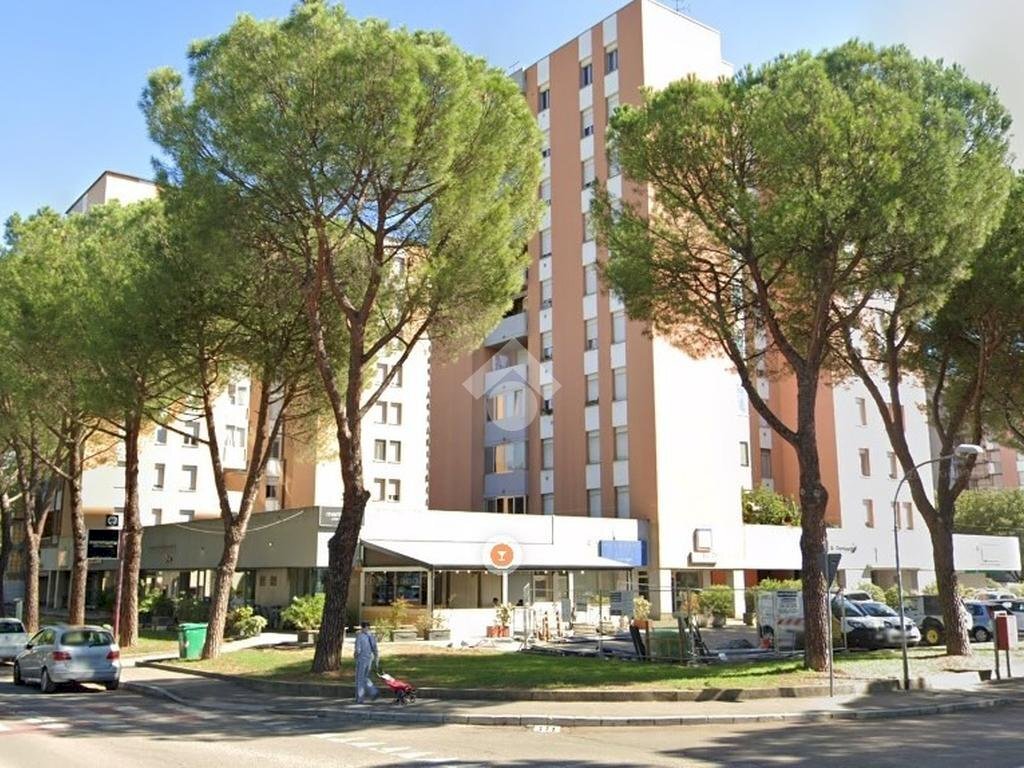 Shop via donizetti, Imola - photo 1