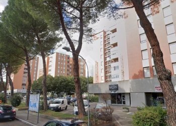 Negozio via donizetti, Imola - foto 2