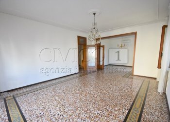 2.JPG - Casa indipendente ViaLE DELLA PACE 100, Vicenza - foto 1