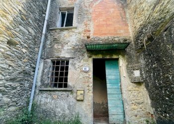 IMG_7099 2.JPG - Casale Seravezza - foto 15