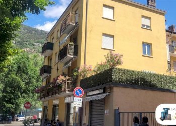 Quadrilocale Corso Saint-Martin-de-Corleans, Aosta - foto 1
